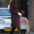 FOTOD | Kaksikud kasvavad! Rõõsa ja rõõmus Kate Middleton käis Londoni tornmaja põlengus kannatanud lastele jõulukinke jagamas