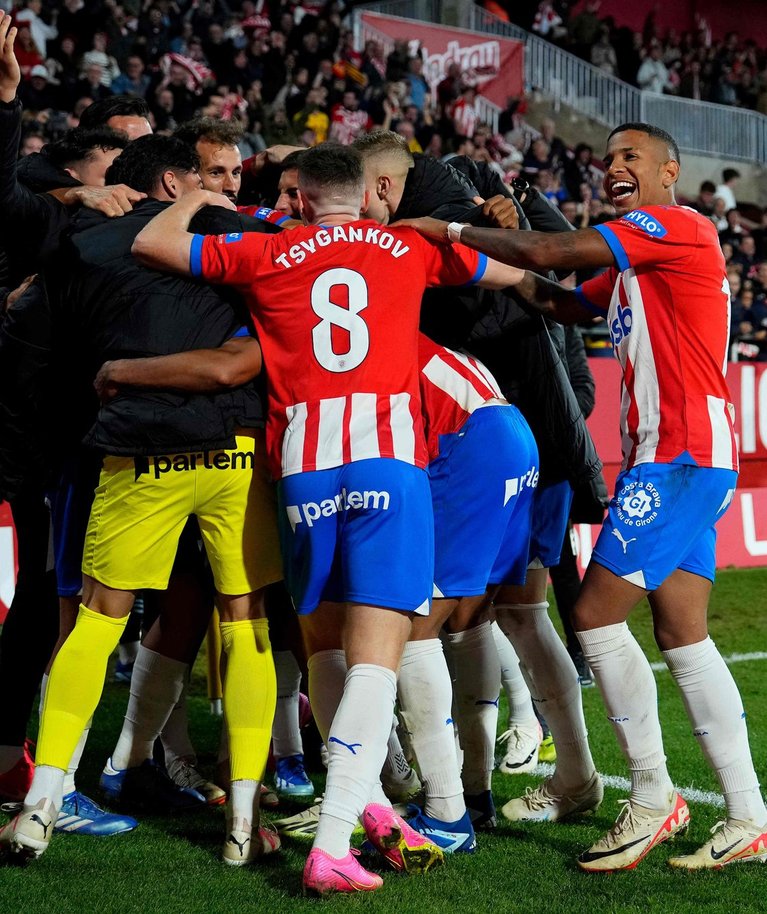 Girona troonib pärast 11 vooru koos Madridi Realiga Hispaania kõrgliiga tipus.