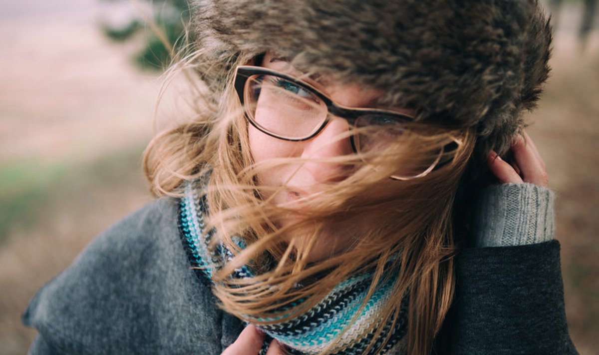Külmal ajal tuleb kindlasti soojalt riietuda, samuti tugevdada oma immuunsüsteemi vitamiinidega.