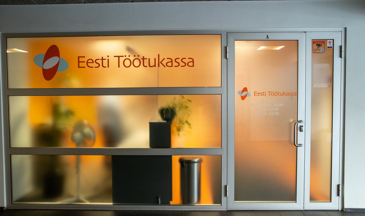 Eesti töötukassa andmetel koondab Mööbliekspert Paigaldus OÜ 14 töötajat.