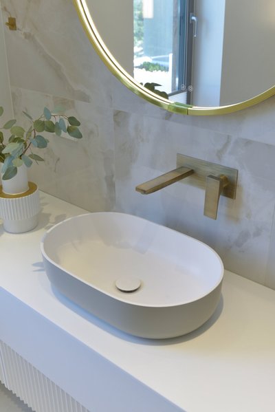Ванная комната, оформленная архитекторами интерьера Kadi Element.
