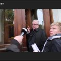 DELFI VIDEO: Linnavolikogusse hiilinud Savisaart küsimus linnarahva raha varastamisest ei rõõmustanud