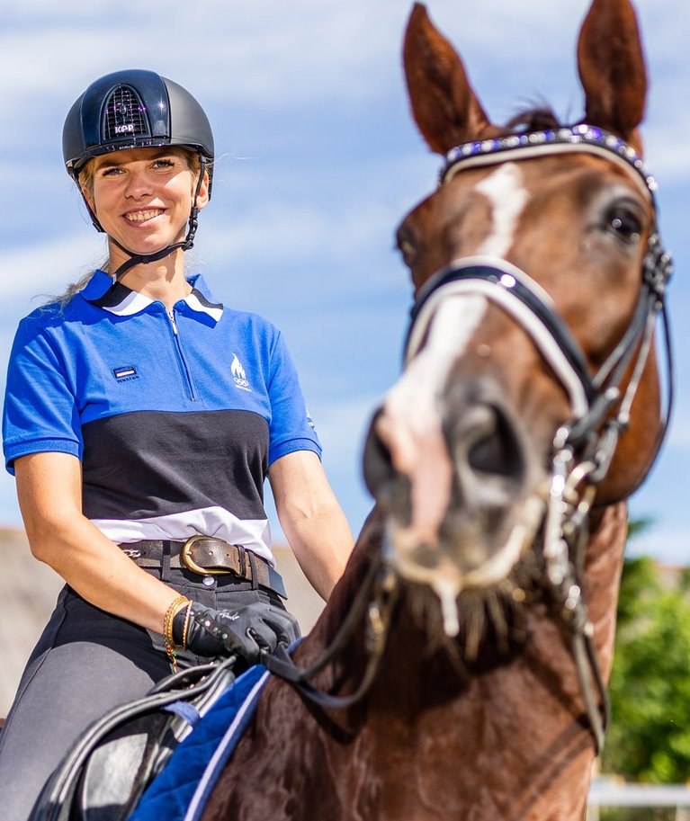 Koolisõitja Dina Ellermann võistleb esimese Eesti ratsutajana olümpiamängudel.