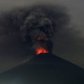 VIDEO | Bali Agungi vulkaani tuhk jättis lennujaama suletuks ka tänaseks