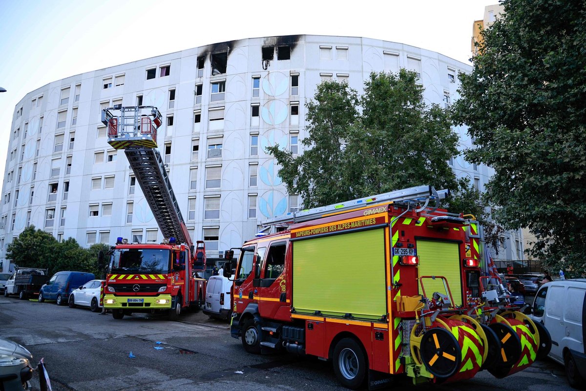 VIDEO ja FOTOD | Nice’is hukkus arvatavas süütamises seitse inimest, sealhulgas lapsed