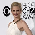 PIINLIK: Vaju või maa alla! "Vampiiritapja Buffy" näitlejanna leinas Twitteris valet George'i