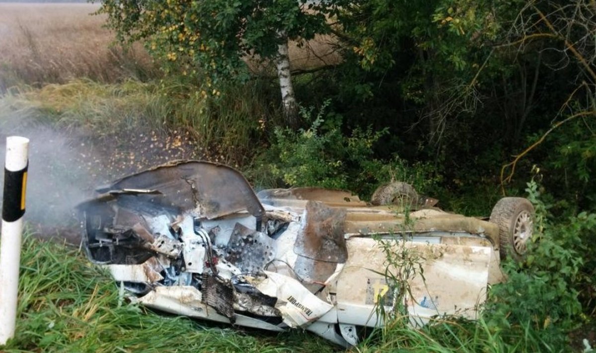 Egon Kauri auto pärast avariid