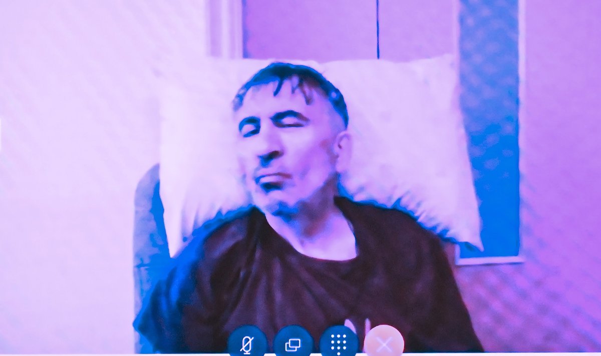 Saakašvili nägi neljapäeval toimunud kohtuistungil välja kõhn ja haiglane.