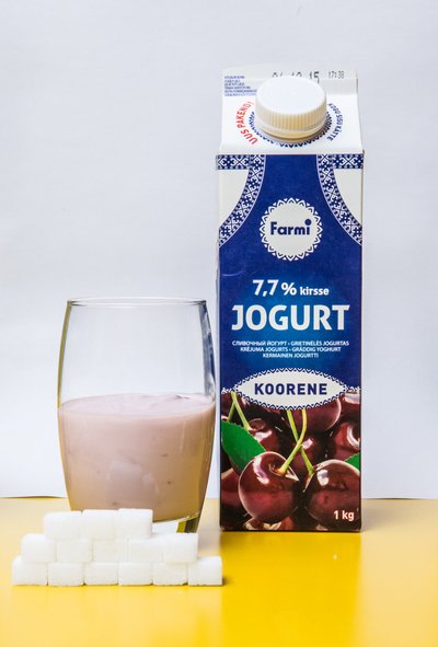 Koorene kirsijogurt (Farmi)