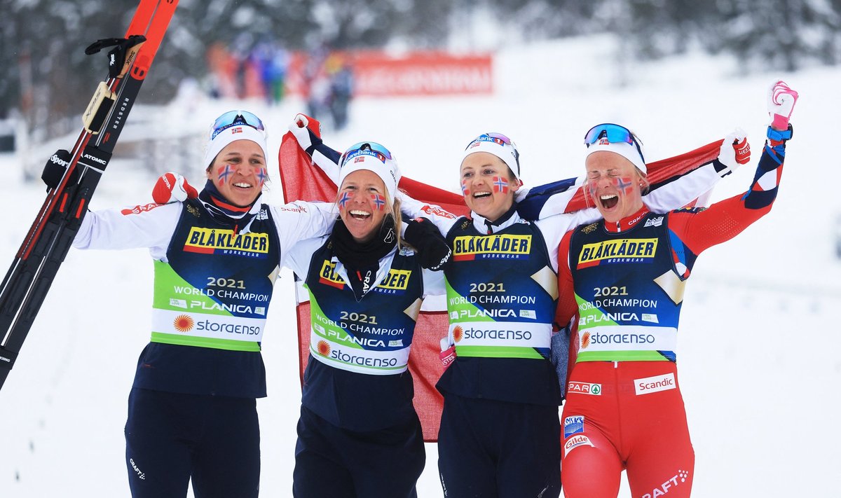 Võidukas Norra naiskond finišis.