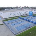 Pealinna suurimaid tennisekeskusi avab välisväljakud, kuid kärbetest ja koondamistest pole pääsu