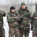 Читают ”Спутник”, стреляют и не только. Чем занимаются французские солдаты в Эстонии