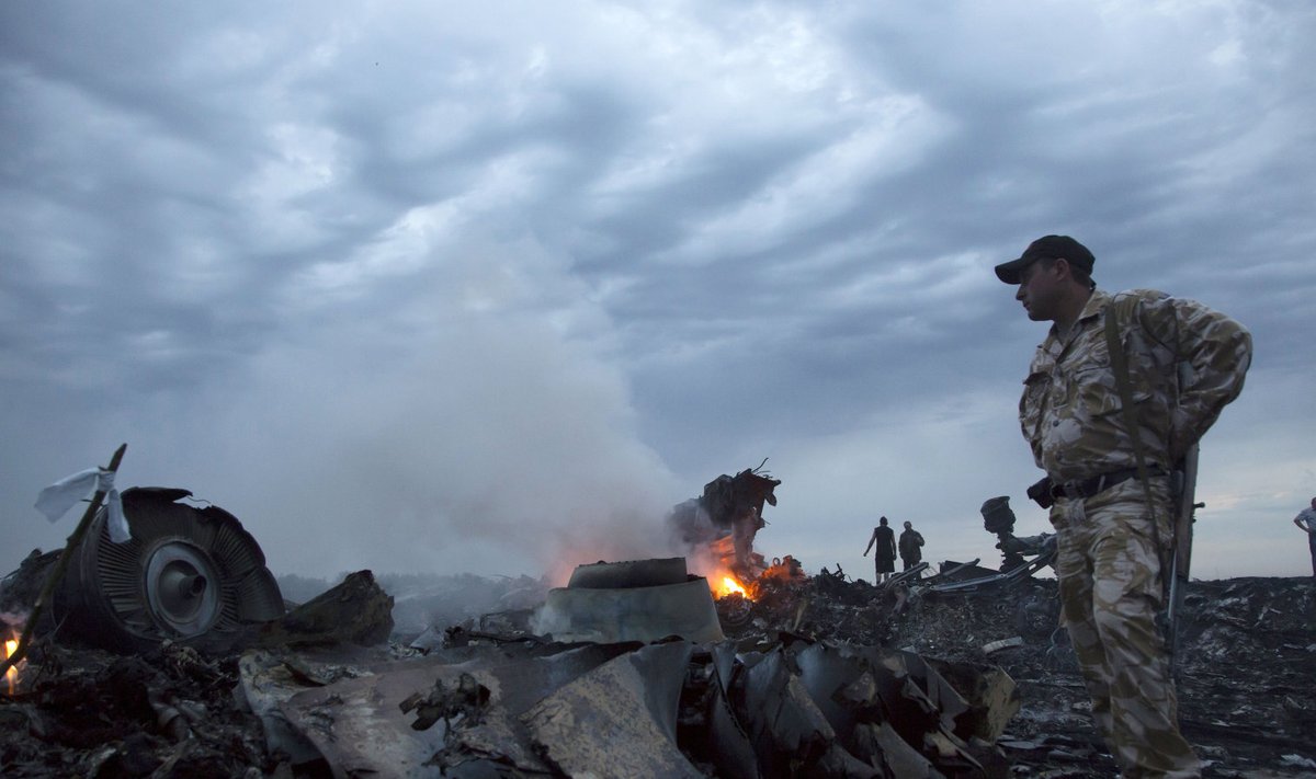 MH17 tulistati Ida-Ukraina kohal alla möödunud aasta juulis