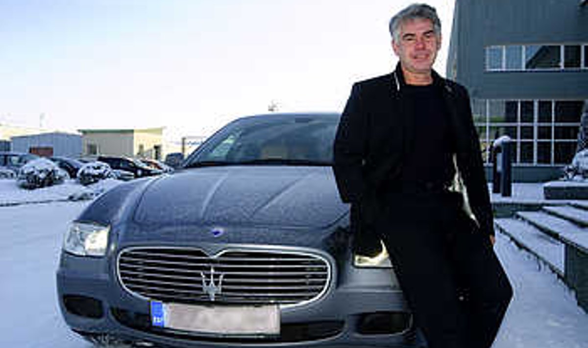 LEVADA: Maserati kohta ütlen, et see ei ole kõige mugavam auto. Minu autojuhil on 7. seeria BMW. See on mugavam. Tiit Blaat