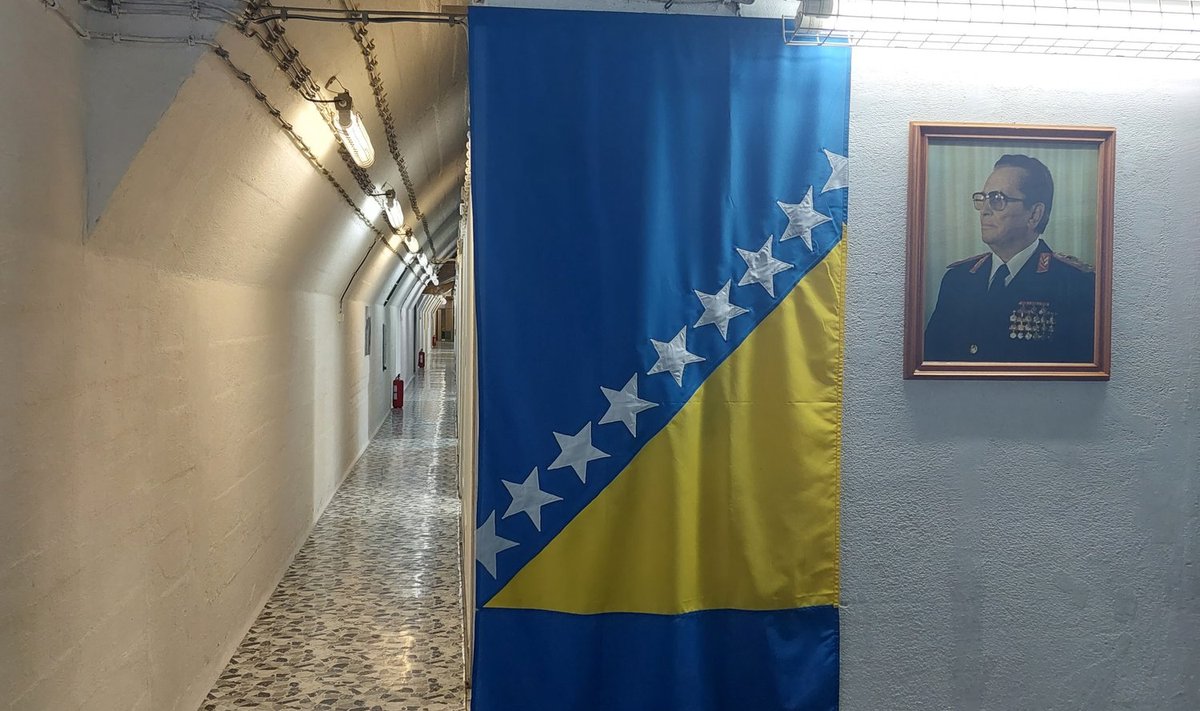 Josip Broz Tito tarbeks ehitatud hirmkallis tuumavarjend, kus on nüüd muuseum. Elu iroonia – diktaator ise seda valimiskujul ei näinudki.