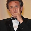 Näitleja Sean Penn saadeti viharavile