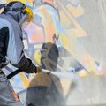 FOTOD: Linnahalli puhastatakse grafitist