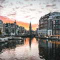 В центре Амстердама собираются закрыть туристические магазины и отели