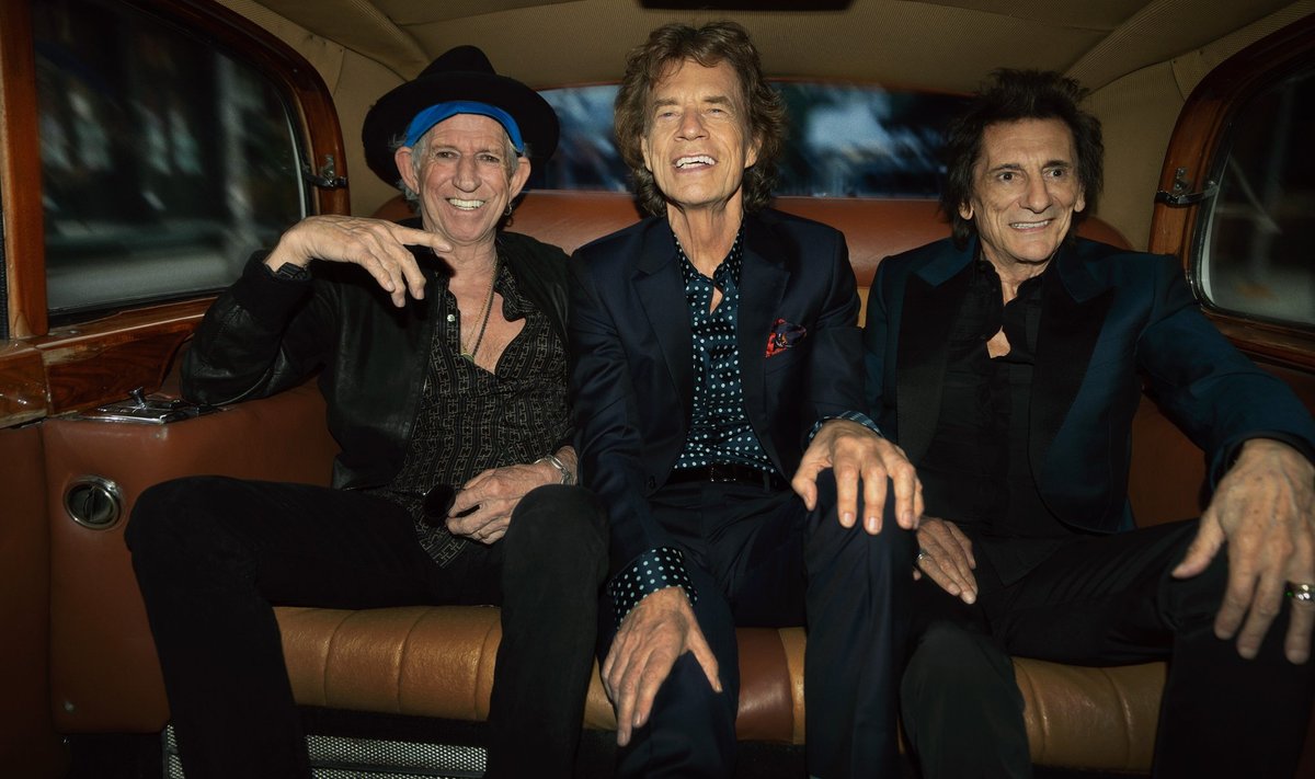 UHKELT EDASI: seitsmendat kümnendit bändi tegevad Keith Richards ja Mick Jagger ning The Rolling Stonesiga aastal 1975 liitunud Ronnie Wood. 