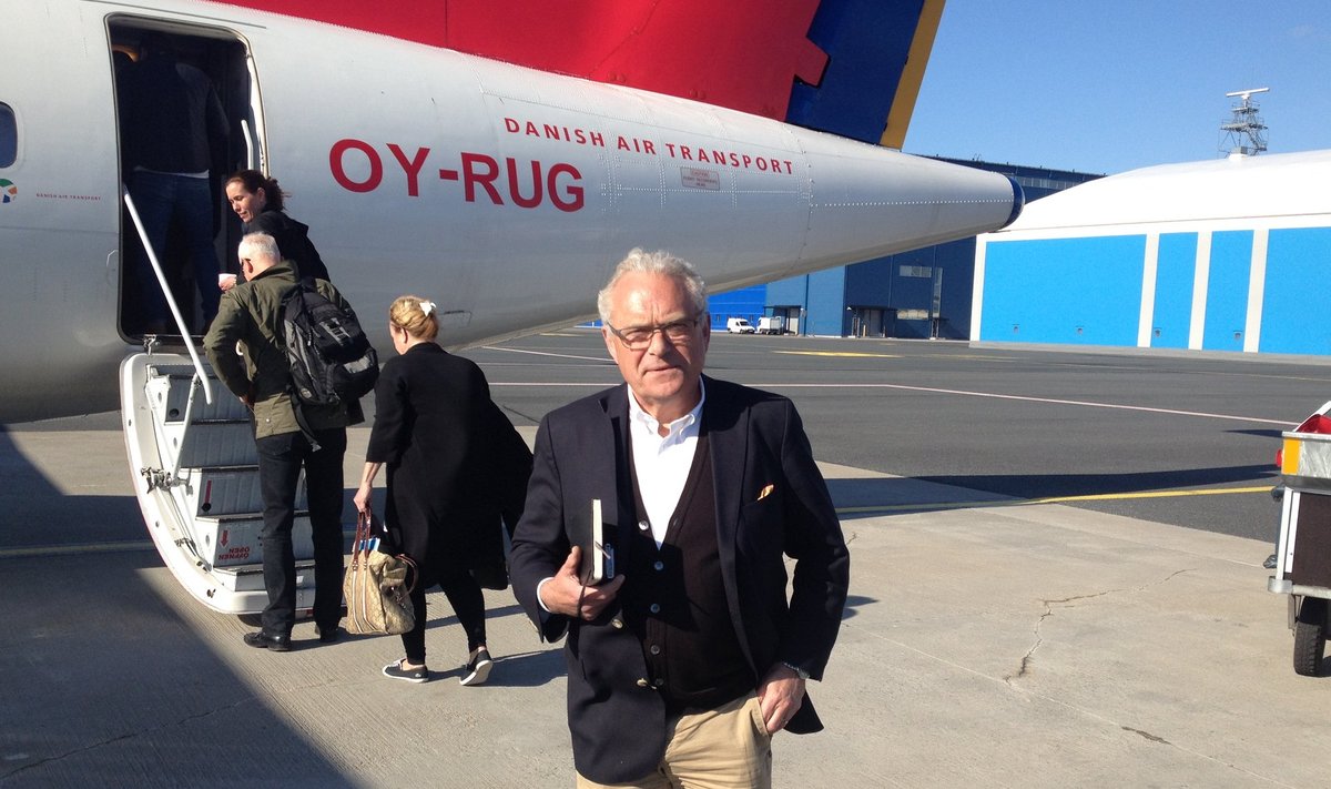 Jan Palmér lendab Taani lennufirma Leedu tütarettevõttelt DOT LT-lt renditud ATR-iga iga nädal koju Rootsi ja tagasi. Tema sõnul on propellerlennuk lennufirmale soodsam, sest kulutab pea poole vähem kütust.