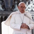 Vatikan lubab transsoolistel olla ristivanemaks ja saada ise ristitud