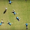 VIDEO | Eesti jalgpallikoondise aasta esimene treening toimus keset kõrbe ehitatud linnas