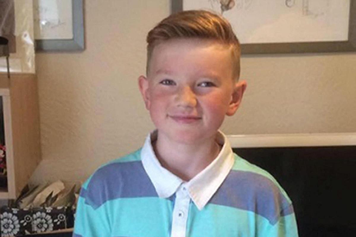 Un băiat britanic care a fost dispărut de șase ani a decis să se întoarcă în patria sa după o ceartă cu mama sa.