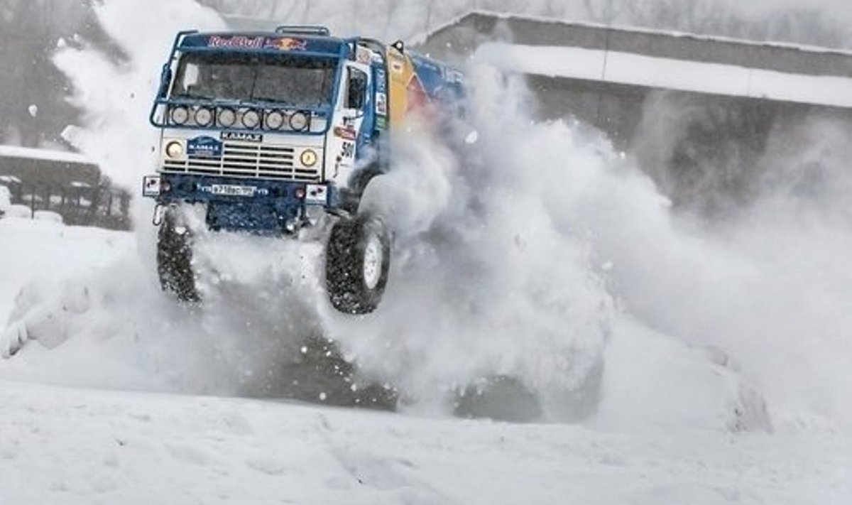 Location: Russia MoscowEvent: Winter KAMAZ test-drive with David CoulthardAthlete:  Vladimir Chagin