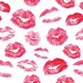 Huuled avaldavad olulist infot: SAA TEADA, mida huulepulga jälg sinu kohta reedab