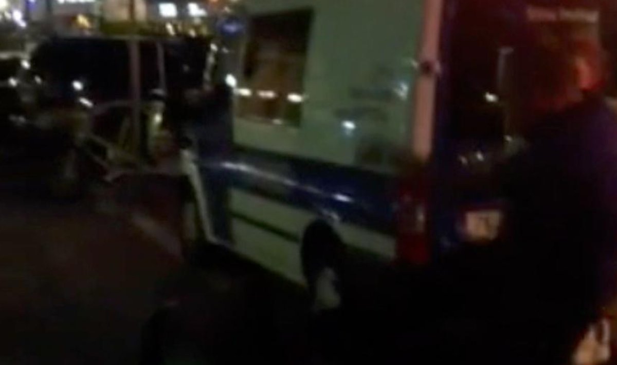 Politseivastane rünnak Tallinnas Vana-Viru tänaval ööl vastu pühapäeva