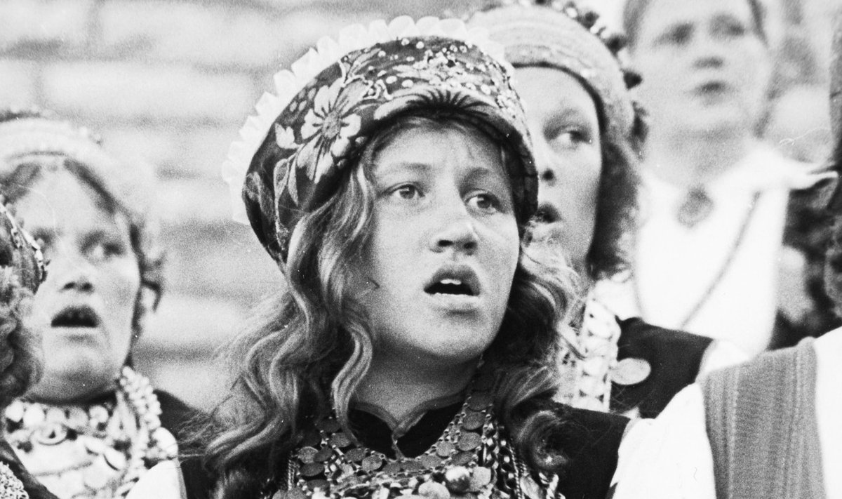 XVIII üldlaulupidu 1975. aastal: teise aastasaja esimene pidu