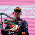Võimuvahetus: Verstappen alistas Hamiltoni pika puuga