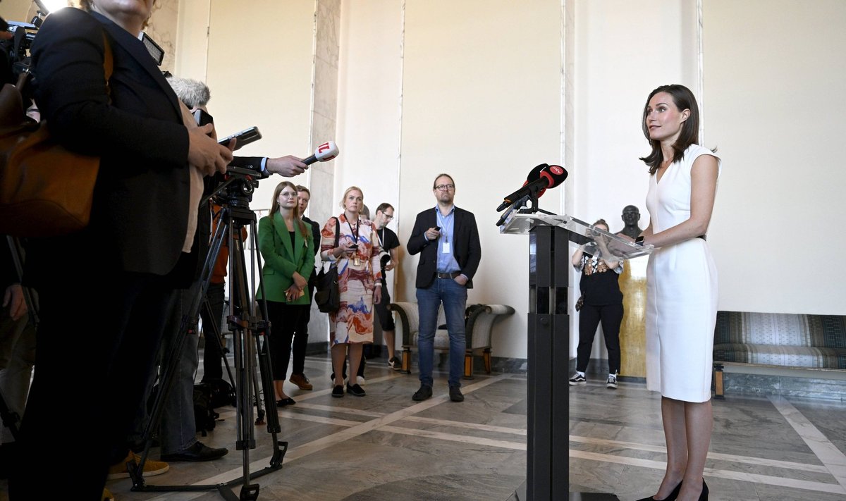 Sanna Marin täna ajakirjanike ees