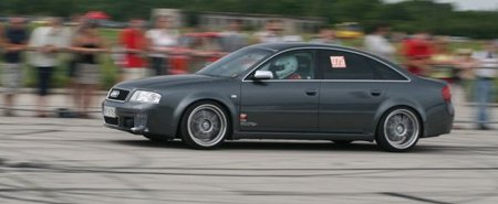 Mullune võitja Juhani Kautto oma 296 kmh arendanud Audi RS6 roolis