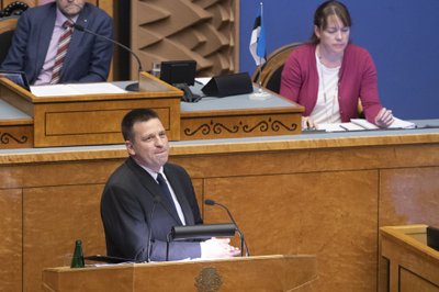 Jüri Ratas Riigikogus