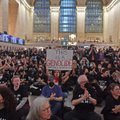 В Нью-Йорке задержаны сотни еврейских антивоенных активистов