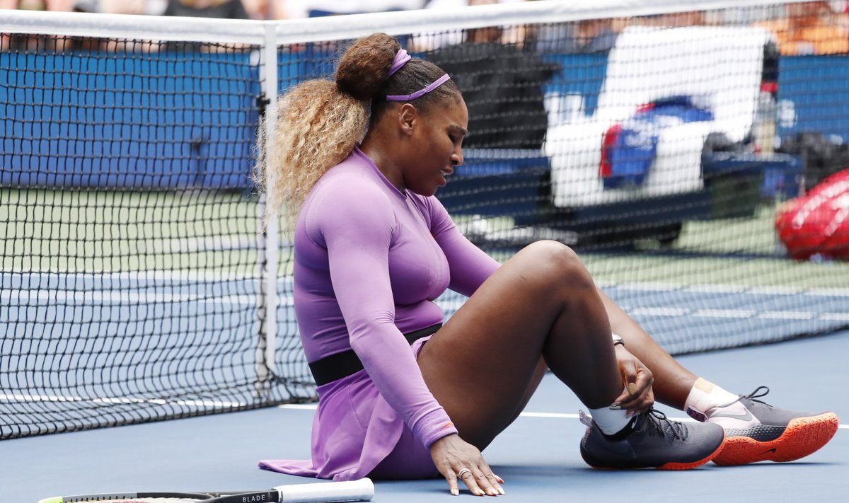 Serena Williams oli üle viga saanud hüppeliigesest