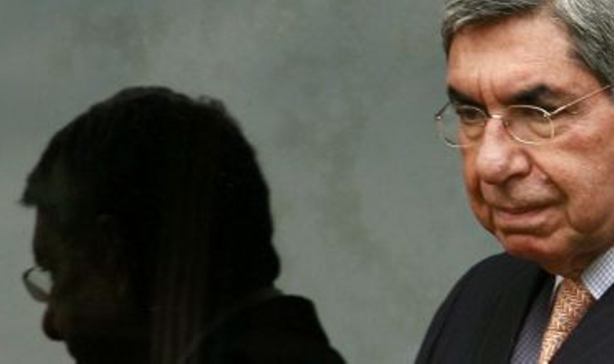 Óscar Arias 