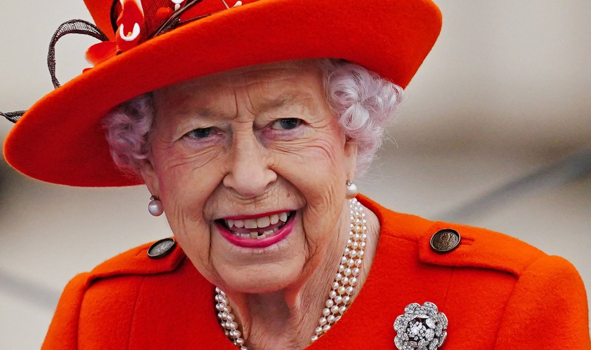 Elizabeth II suri kaks kuud enne "The Crowni" viienda hooaja eetrisseminekut.