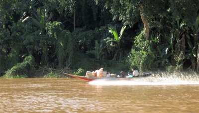 Nn Fast Boat, millega on juhtunud ka tõsiseid õnnetusi.