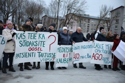 Демонстрация работников Нарвской больницы
