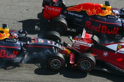 Sebastian Vettel, Daniil Kvyat, Daniel Ricciardo