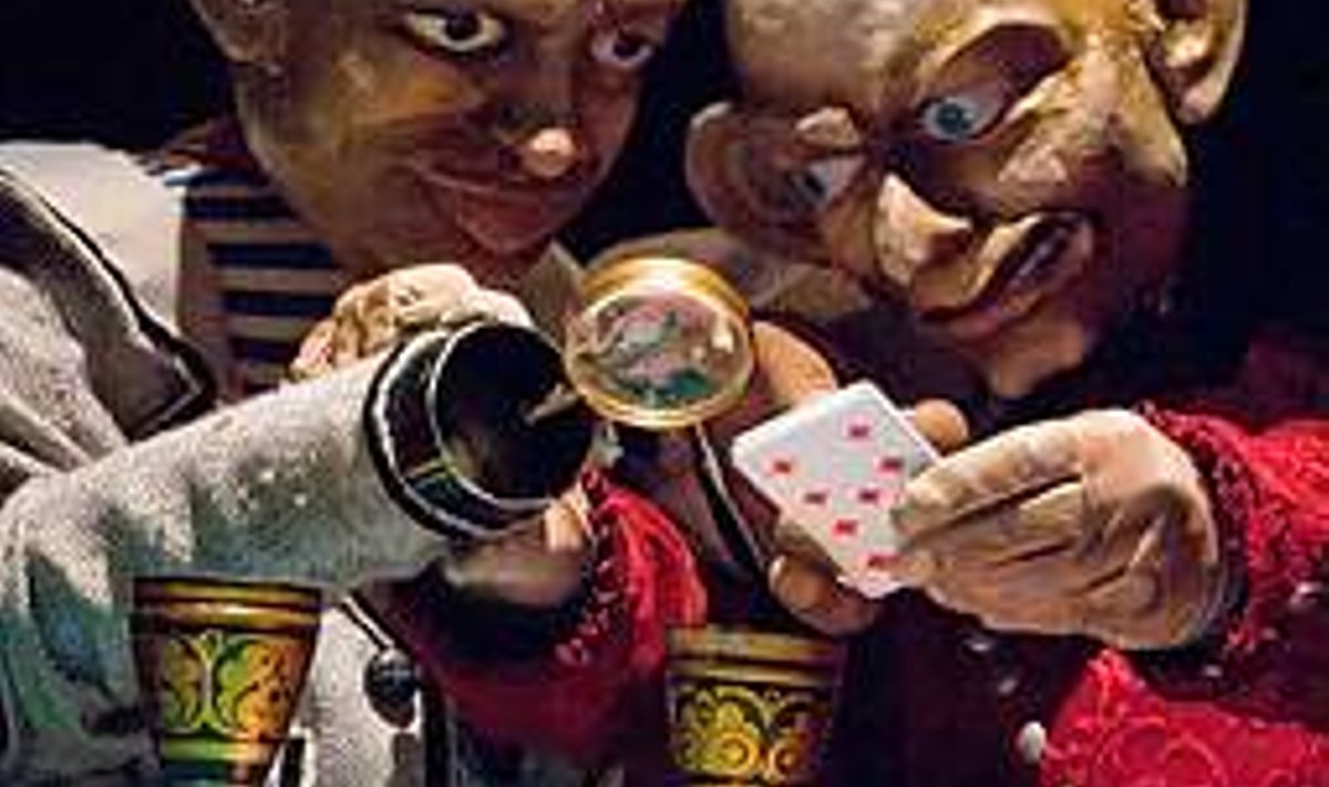 Mängurite hierarhia: Gogoli kaardipõrguski pole kõik võrdsed – on suuremad petised, väiksemad petised ja lihtsalt lollakad. Jaana Juur
