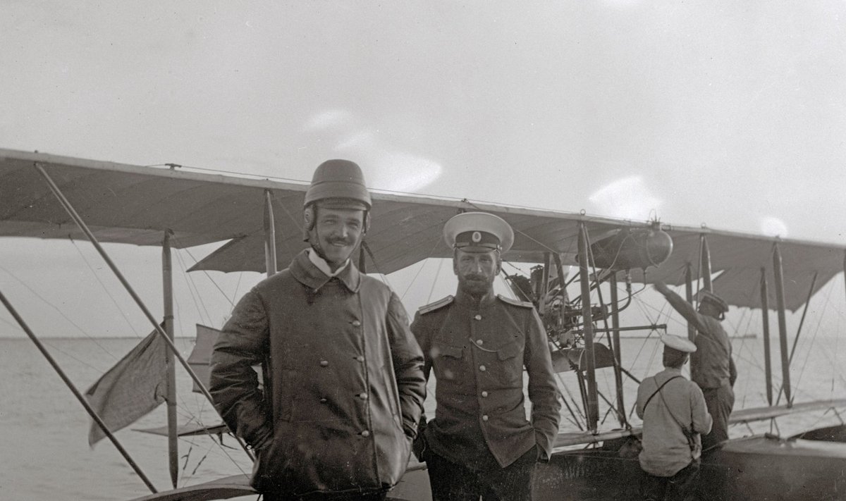ENNE LENDU: Balti õhulaevastiku diviisi lennuk aastal 1917, kui Schiller oli sama diviisi vanem lipuohvitser.