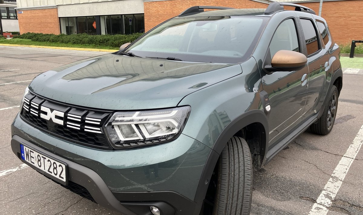 Müüjad ise liigitavad Dusteri linnamaasturiks. Sulev Oll soovitaks seda autot aga pigem just maainimestele.