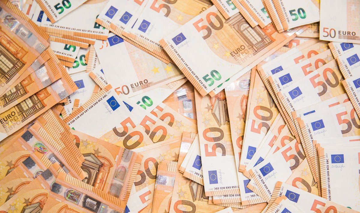 14,4 miljoni euro kokku kogumiseks on sul vaja 288 000 50 eurost rahatähte.
