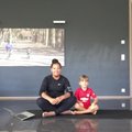 VIDEO: Monika Tuvi teeb treeningvideot kodus koos lapsega