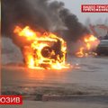 VIDEO: Peterburis tulistati automaatidest politseiautot, üks politseinik hukkus
