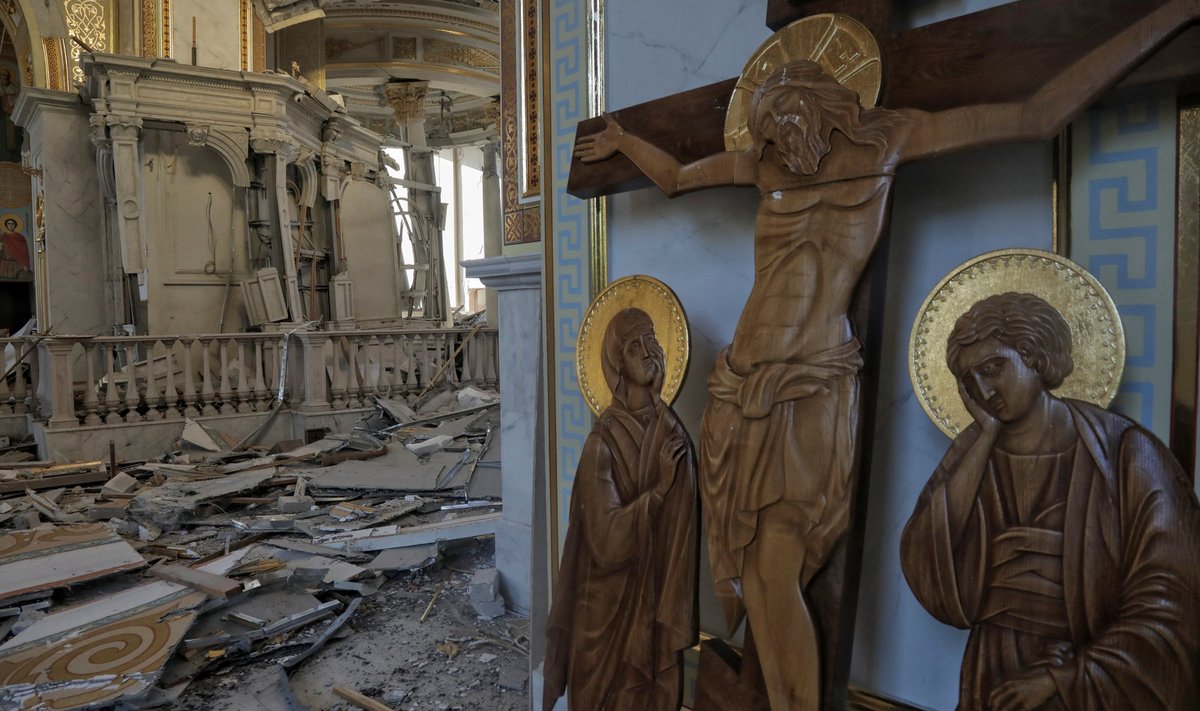 Tänases Venemaa raketirünnakus sai pihta ka Odessa issanda muutmise katedraal.