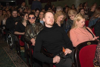 NAUDIB ETENDUST Näitleja Hendrik Toompere juunior.